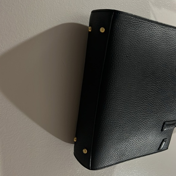 Tory Burch gently loved handbag - Picture 3 of 3